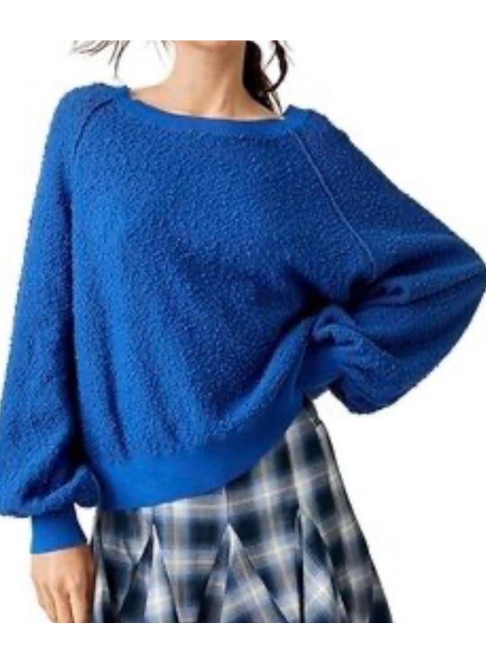🦋FREE PEOPLE Size S oversized “Found My Friend” Deja Blue Boucle Pullover